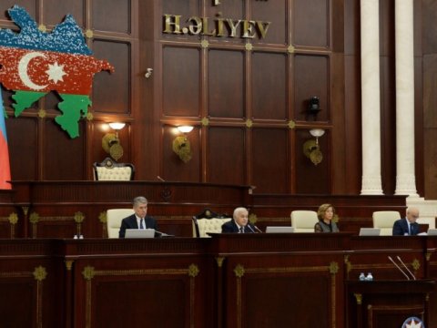 Milli Məclisə əlavə 10.1 milyon manat ayrıldı