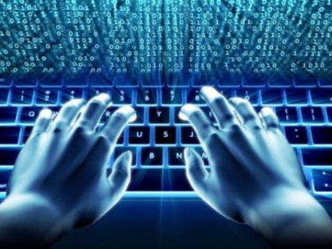 Hansı nazirliyin saytı operativ fəaliyyət göstərir?   