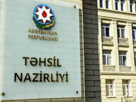 Nazirlik Şaxta babaya məktub yazan uşağı sevindirəcək