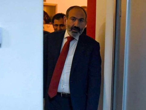 Paşinyanı 3 problem GÖZLƏYİR