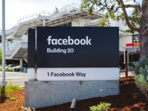 Facebook-un binasında bomba TƏHLÜKƏSİ