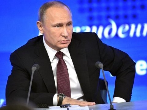 Putinin mətbuat konfransı başa &ccedil;atdı