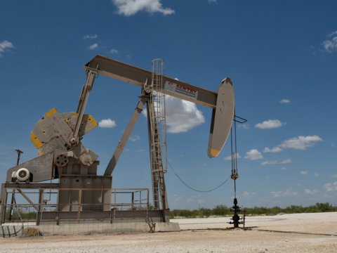 Neft cüzi bahalaşdı