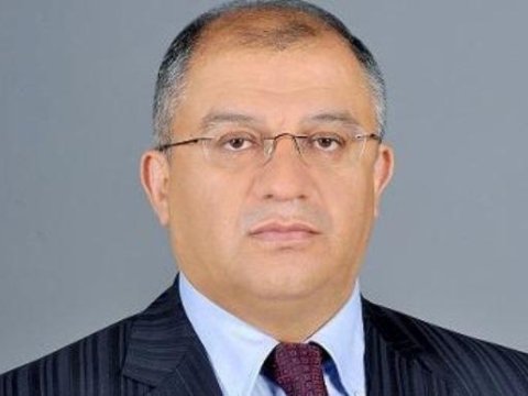 Sahib Alıyev: “Bu qəzet niyə Mehman Hüseynov üçün göz yaşı axıdır?”   