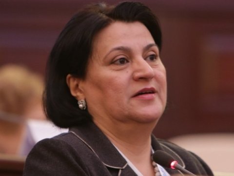 Xanım deputat “Nəsimi ili”ni DƏYƏRLƏNDİRDİ