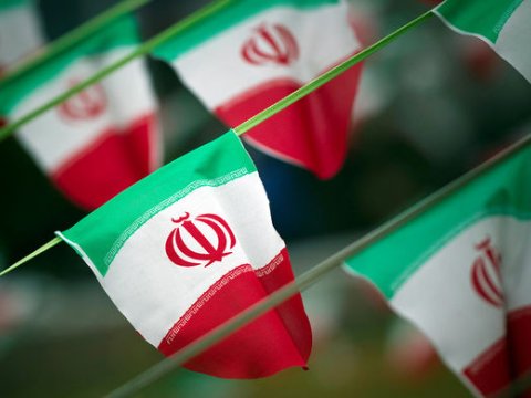 Tehranda təyyarə qəzası: 9 nəfərin taleyi məlum deyil