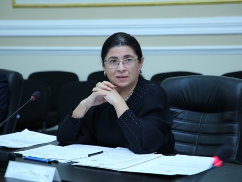 Fərəh Əliyevadan TƏKLİF: “Dissertasiyaların müdafiəsi prosesi sadələşdirilməlidir”