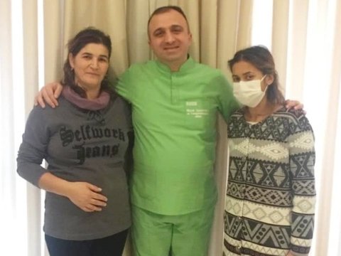 Ana böyrəyini qızına bağışladı - BAKIDA