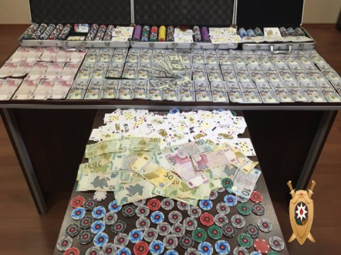 Bakıda qumarxana aşkarlandı - FOTOLAR