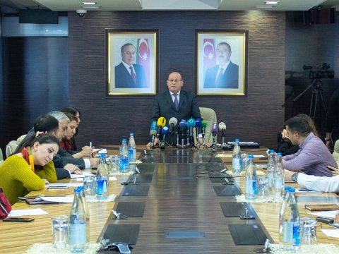 Hüquqi şəxslərin rəsmi qeydiyyatı 1 prosedurla 20 dəqiqəyə həll ediləcək