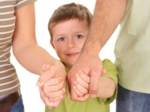 &Ouml;vladlığa uşaq g&ouml;t&uuml;rmək istəyənlərin yaşına baxılacaq