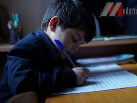  Atla dərsə gələn şagirdin, 700 bal toplamış məzunun məktəbindən REPORTAJ   