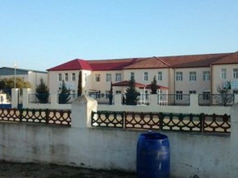 Pirallahıdakı müəllimlərin məktəbdə “girov qalmaları”na AYDINLIQ GƏTİRİLDİ   