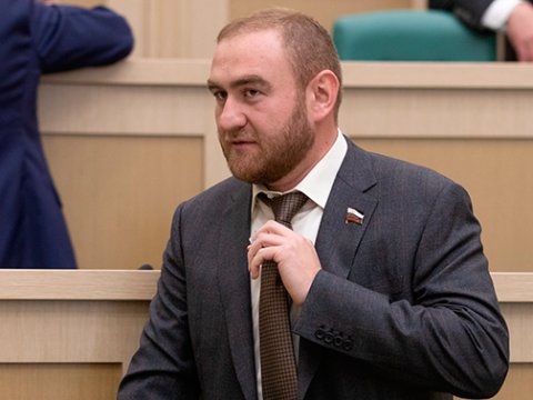 Rusiyalı senatorun atası da həbs olundu