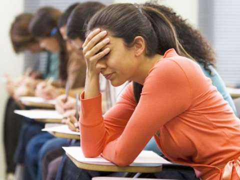 Azərbaycanda tələbələrin köçürülməsi başlandı