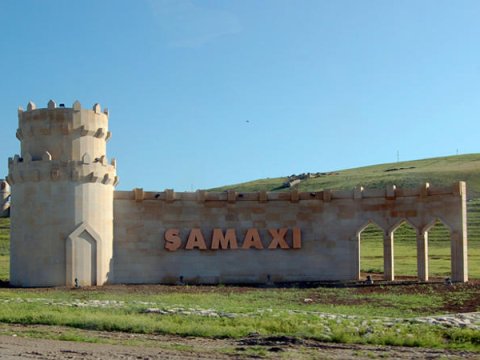 Zəlzələ Şamaxıda ciddi fəsadlar yaradıb, dağıntılar var - FOTOLAR   