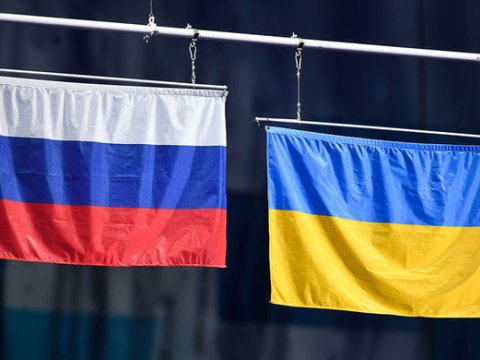 Ukrayna Rusiya ilə imzaladığı sazişdən &ccedil;ıxır 