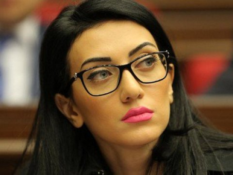 Ke&ccedil;miş vitse-spiker Sarkisyanın partiyasını tərk etdi