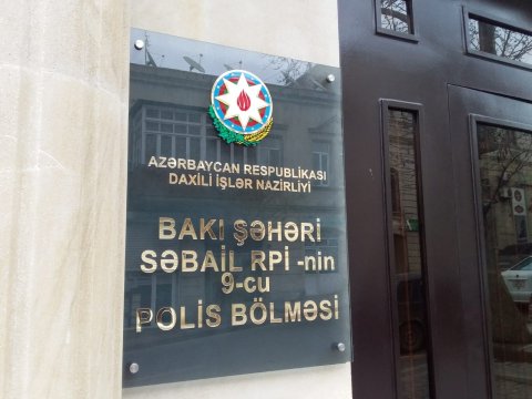 Bakının mərkəzində silahlı şəxs saxlanıldı