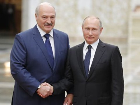 Putinlə Lukaşenko 3 g&uuml;n danışıqlar aparacaq