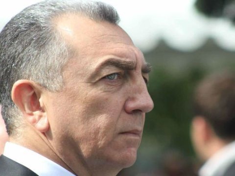 Eldar Əziziovdan sakinlərin “restoran şikayəti”nə cavab