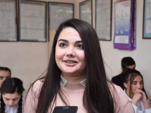 Hər gün Sumqayıtdan Qubaya dərs deməyə gedir...   