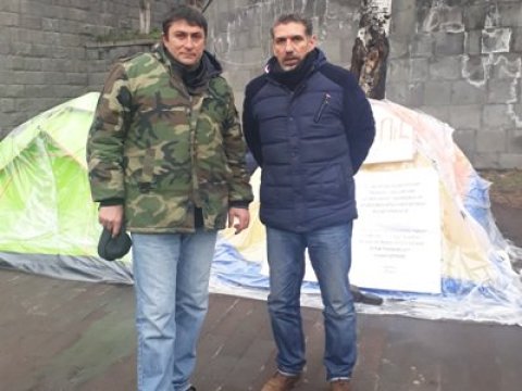 Paşinyandan narazı qalan veteran aclıq aksiyasına başlayıb