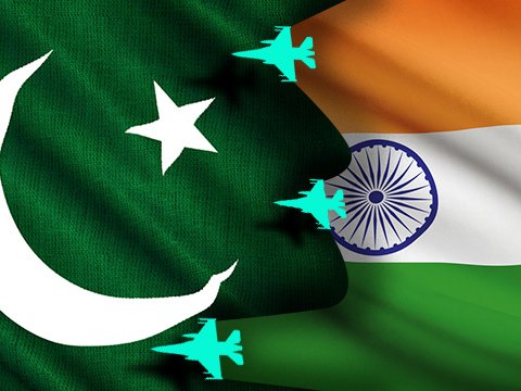 Pakistan&nbsp;Hindistana məxsus 2 təyyarəni&nbsp;vurdu 