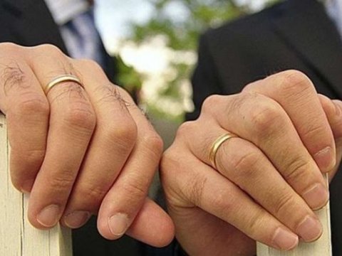 Fransada 40 min homoseksual evlənib
