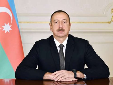 Prezident əmək pensiyalarının artımını TƏSDİQLƏDİ
