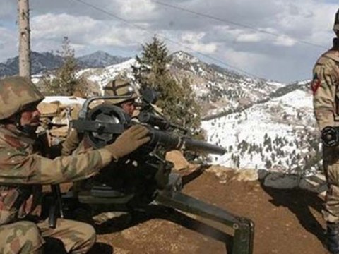 Hindistan-Pakistan sərhədində şiddətli atışma