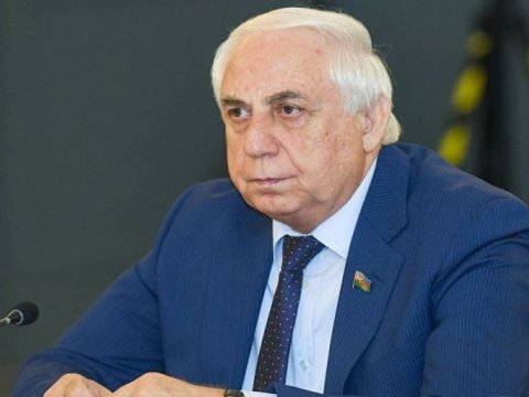 Komitə sədri uşaqpulunun bərpası haqda DANIŞDI