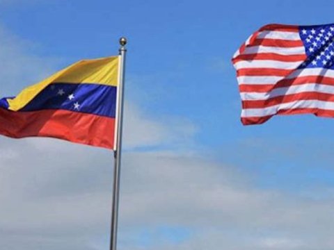 ABŞ Venesueladan b&uuml;t&uuml;n diplomatlarını geri &ccedil;ağırdı &nbsp;