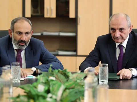 Paşinyan danışıqların aparılması üçün şərtlərini irəli sürdü  