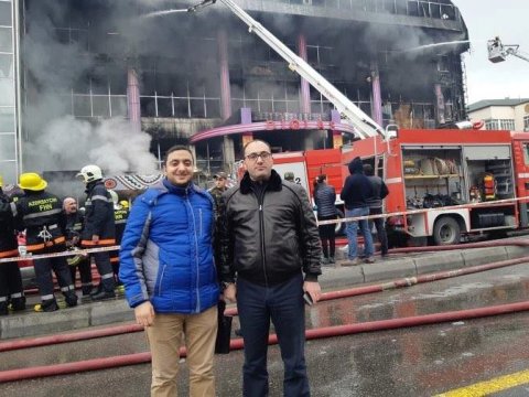 FHN-in mətbuat katibindən ETİRAZ: “Yanımda dayanan şəxs gülürsə, bunun qəbahəti mənlikdir?!”.