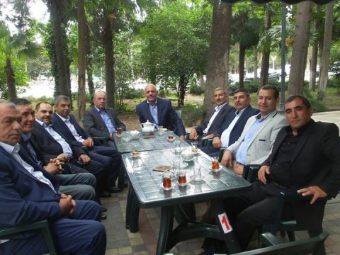 Bir qrupun MƏZUNLARI - Xalid Kazımlı: “O vaxt tələbələr arasında da qəribə bir “dedovşina” vardı”   