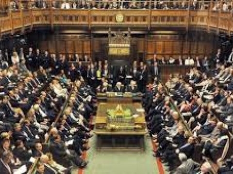 Avropa Birliyi Londonu Brexit-lə bağlı tələsdirir
