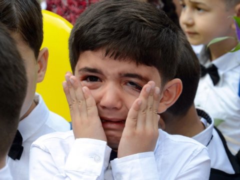 &ldquo;M&uuml;ğənniyə 5 min sayırlar, psixoloqa 30 manat &ouml;dənişə baha deyirlər&rdquo; -&nbsp;Məktəblərin PROBLEMİ&nbsp;