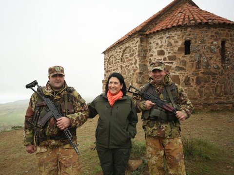 Prezident Azərbaycanla sərhəddə gəldi