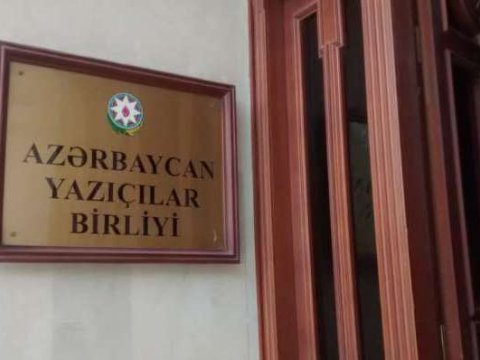 Yazıçılar Birliyində yeni təlaş - Təzə binada mənzillər necə bölüşdürüləcək? 