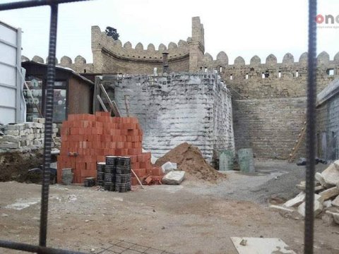 Terraslar “İçərişəhər” Qoruğunun təşəbbüsü ilə tikilir - AÇIQLAMA   