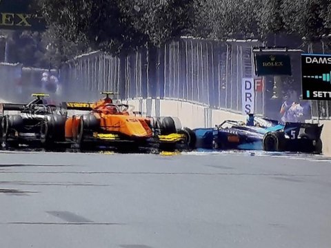 Formula 2-də qəzalar – Üç pilot yarışı dayandırdı