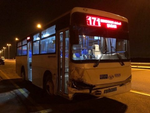 Bakıdakı avtobus qəzasında 24 nəfər xəsarət alıb - YENİLƏNİB