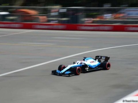 Bakıda Formula 2 üzrə ikinci yarışa start verildi  