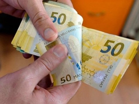 Bu gündən problemli kreditləri olanlara 500 manatdan yuxarı kompensasiya verilir  