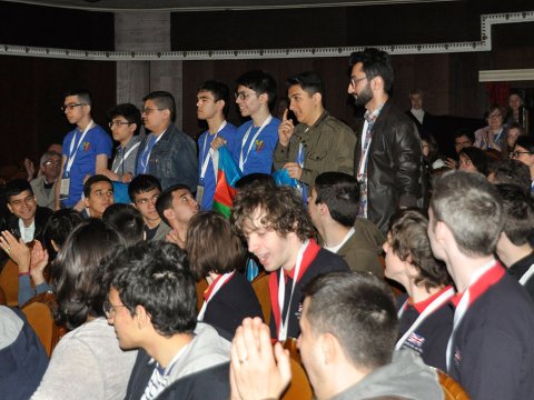 Azərbaycan məktəbliləri beynəlxalq olimpiadada 5 medal qazandı