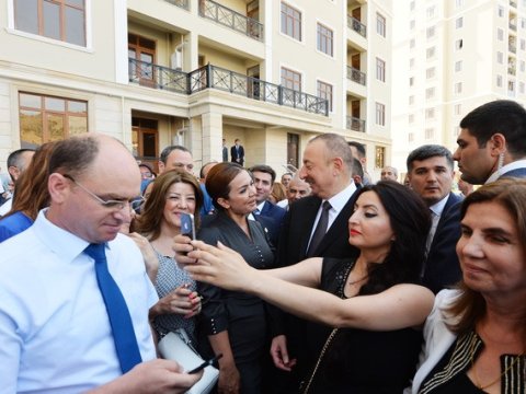 Bizimkilər - Elşad Paşasoy: “Bəlkə də mən yaxşı müəllim, ticarətçi, ya da əkinçi ola bilərdim” - MÜSAHİBƏ   