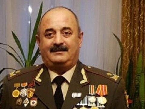 “Utanıb yerə girmək əvəzinə, belə bəyanatlar verirsən” - Arif Paşadan generala sərt İTTİHAM  