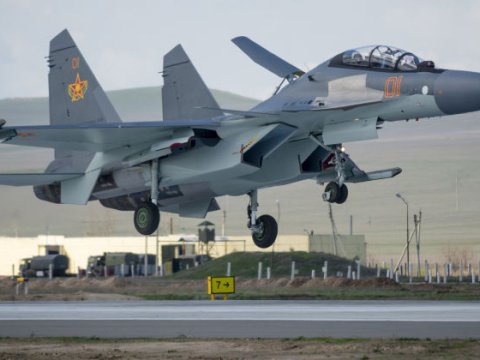 “Bilmirəm ki, bu məlumatları kim yayır” – Rusiyalı hərbi ekspert Yerevanı təkzib edir