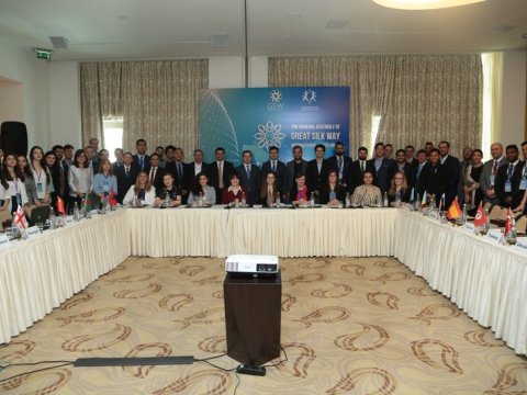  “Böyük İpək Yolu” 30 ölkənin nümayəndəsini Bakıya topladı - FOTOLAR  